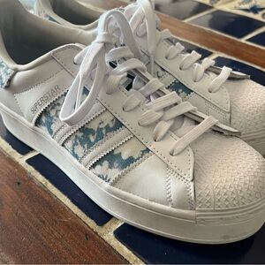 ADIDAS  Originals Women's Superstar Bold Sneaker 8.5